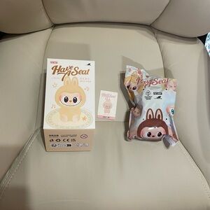 AUTHENTIC Labubu Have a Seat DaDa